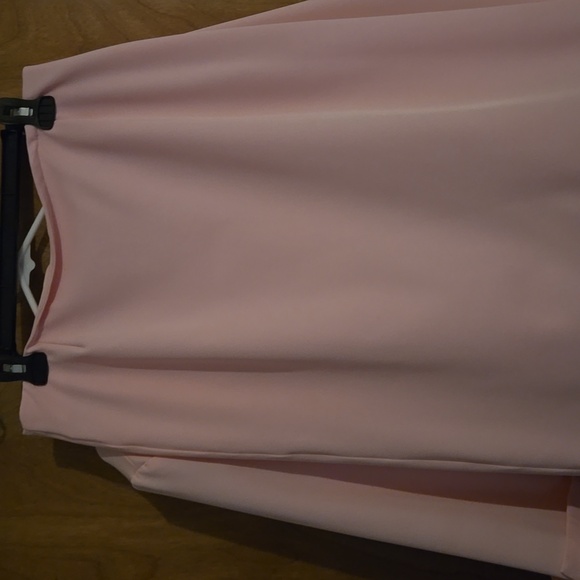 Pretty in Pink 2 piece - Picture 3 of 6